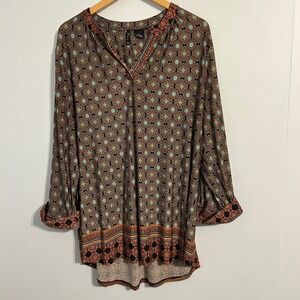 New Directions Woman Plus 2X Tunic Top Orange Turquoise Geometric Roll Tab sleev